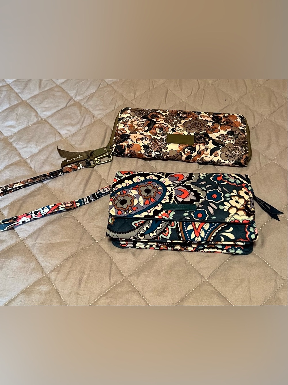 Vera Bradley Quilted Floral and Paisley Wristlet Duo in Olive green and Teal